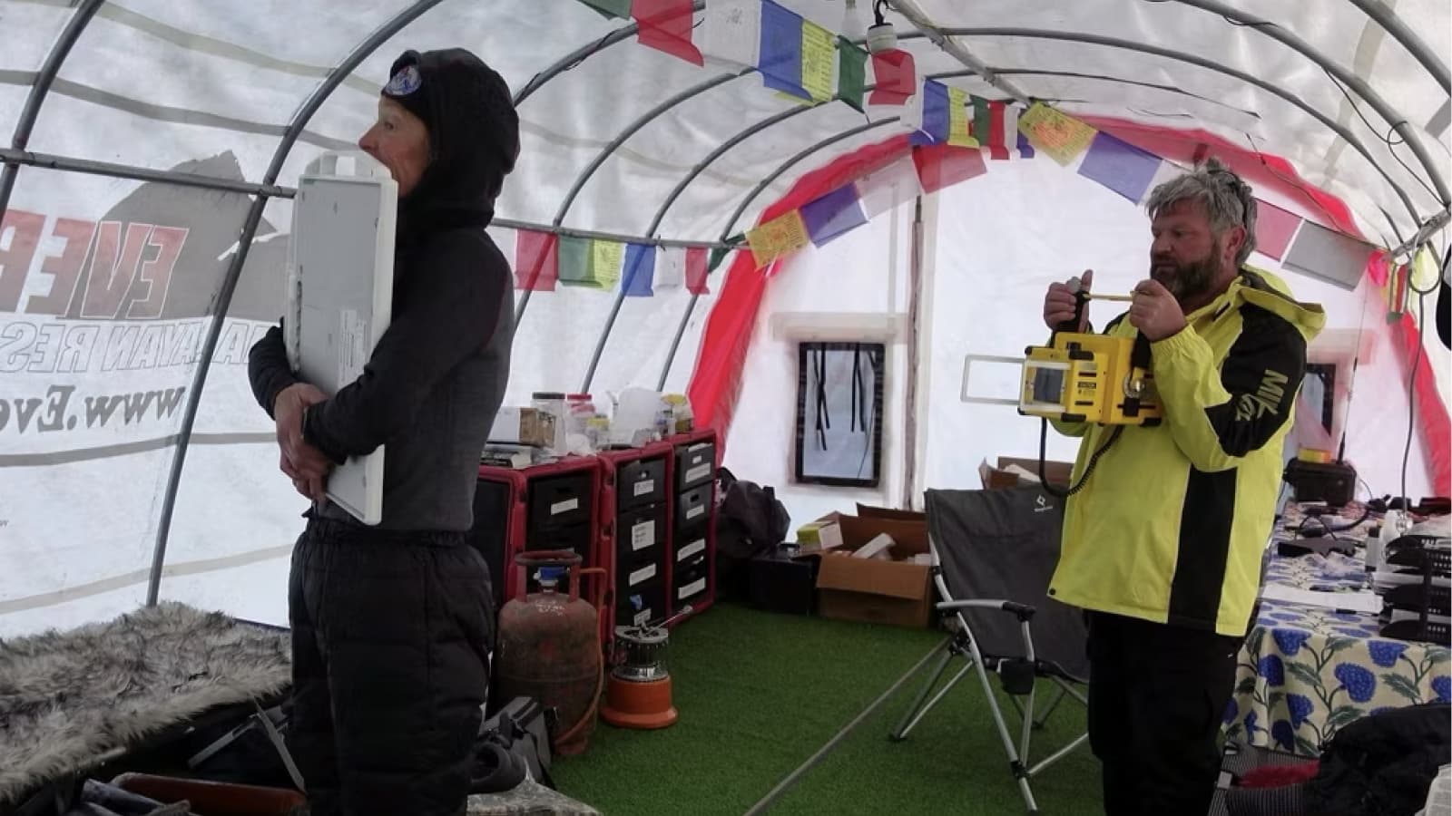 エベレストヘの挑戦